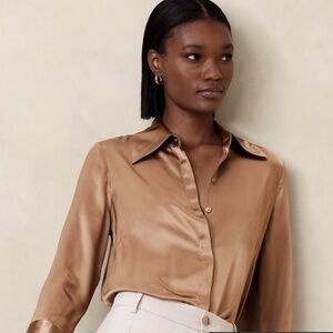 NWT Banana Republic Bliss Silk Button down shirt sz L Retail $150